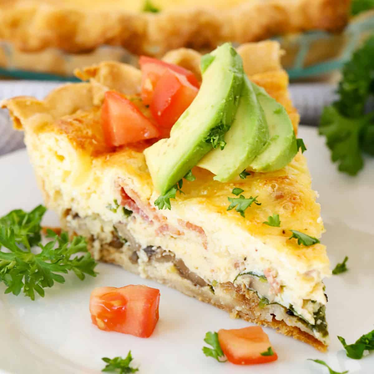 Easy Bacon Mushroom Quiche: Perfect for Brunch, Dinner & Meal Prep